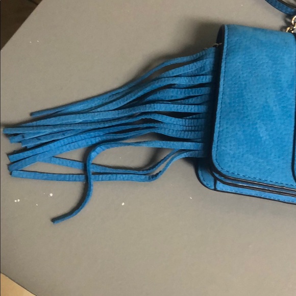 Authentic BRAND NEW Henri Bendel Blue Fringe Crossbody - Picture 2 of 15